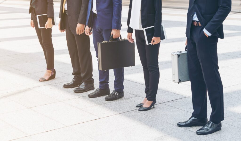 管理職に向いてないから辞めたいときに不安になる「その後のキャリア」