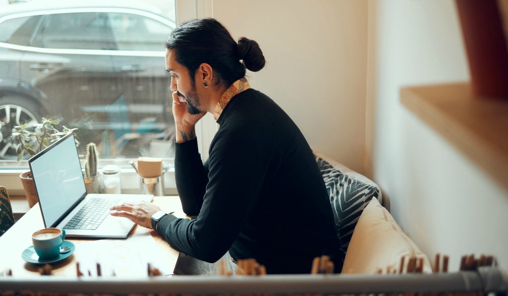美容師が退職代行を使ってすぐ辞めると担当客や予約はどうなる？