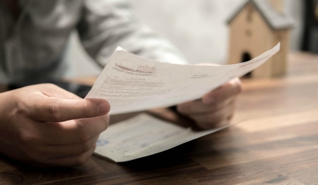 退職届・備品返却・引き継ぎの流れとタイミング