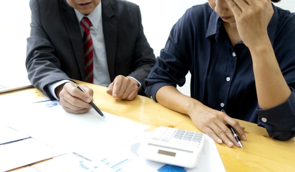 退職後の給料未払いで損害賠償を請求できるケースとは