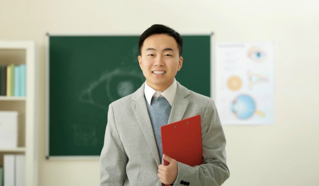 40代で教員を辞めたいと感じる理由とは？