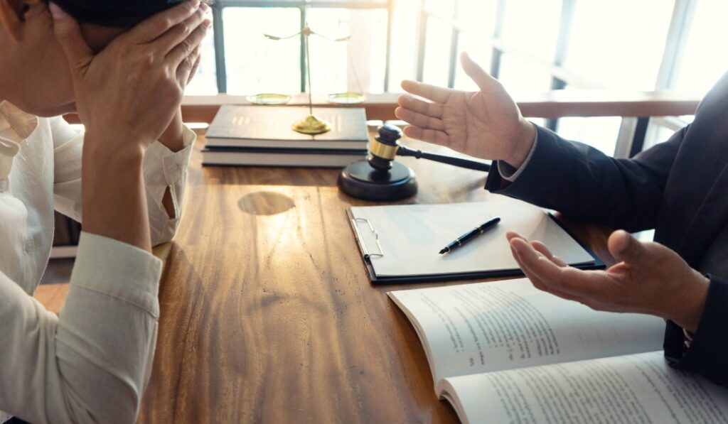 引き継ぎをしないで退職時に企業から請求される損害賠償の範囲と金額