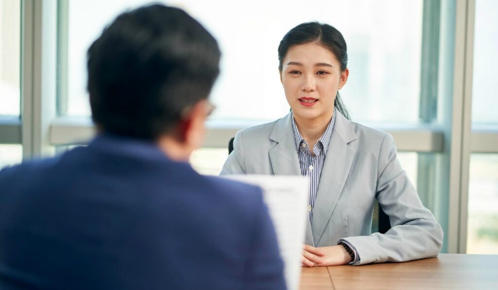 退職代行完了後の転職活動で注意すべき書類・手続きのポイント