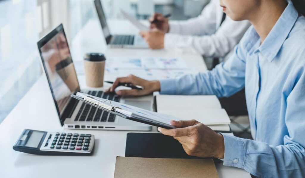 残業代請求に必要な証拠と労働時間記録の準備ポイント