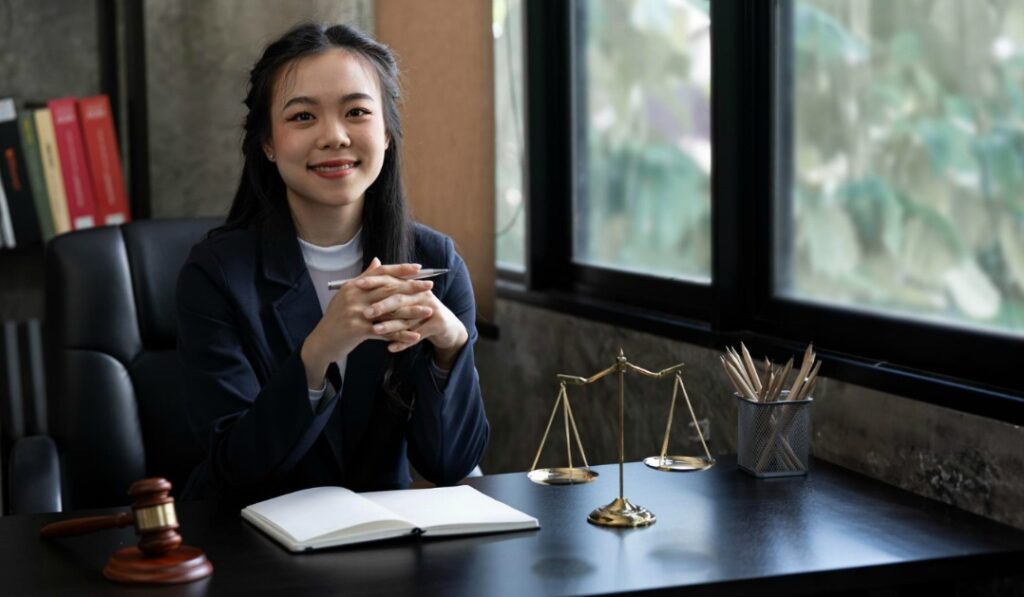 有期雇用契約に納得できず退職を考える方へ｜弁護士法人みやびの退職代行