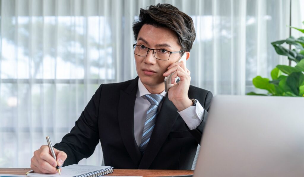 弁護士退職代行の選び方｜公務員案件に強いかが最重要