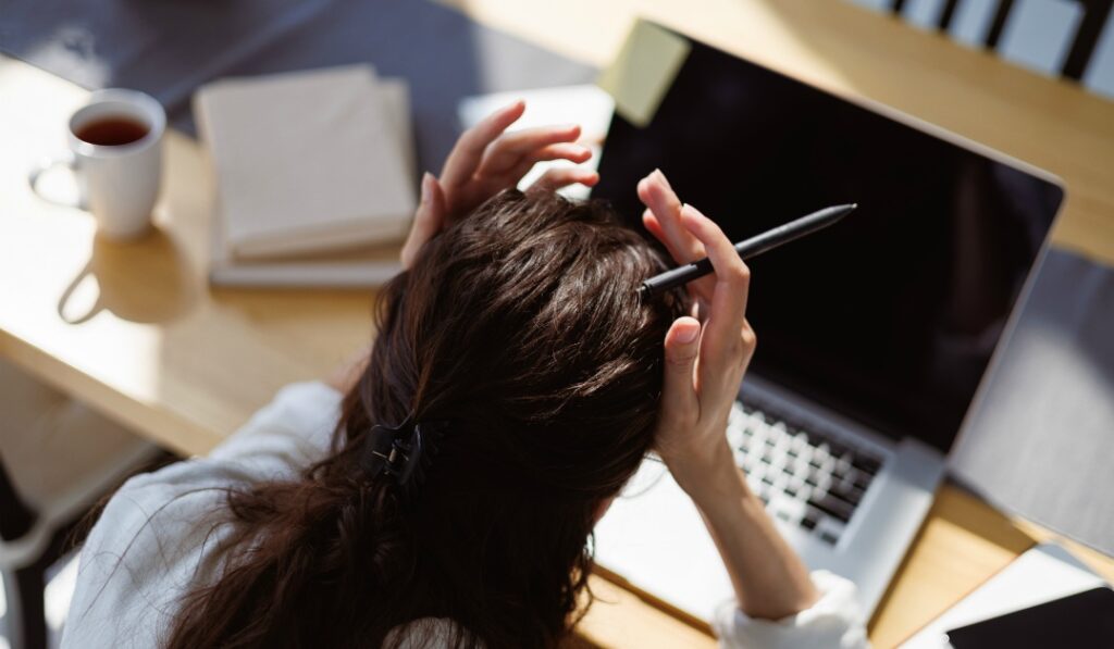 退職代行で派遣を即日辞める際の法的リスク