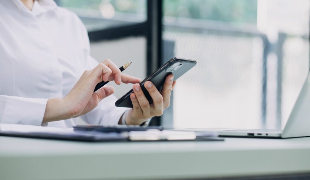 退職日まで休みたい悩みは弁護士に相談した方がいいケース