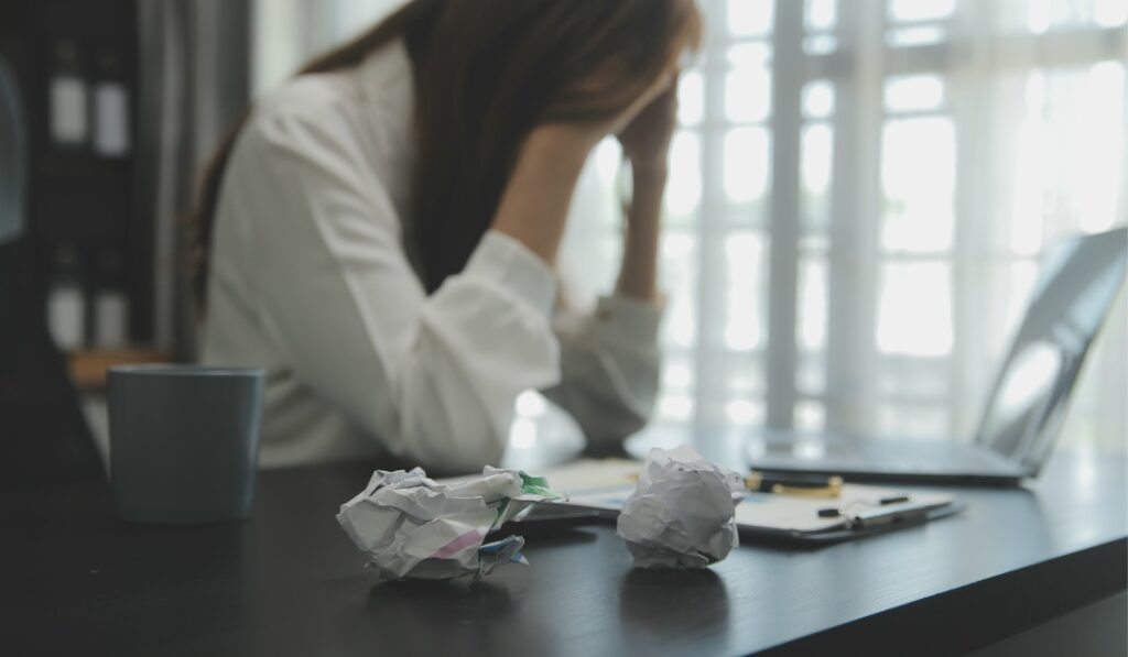 退職1か月前は非常識だと言われる理由と会社対応