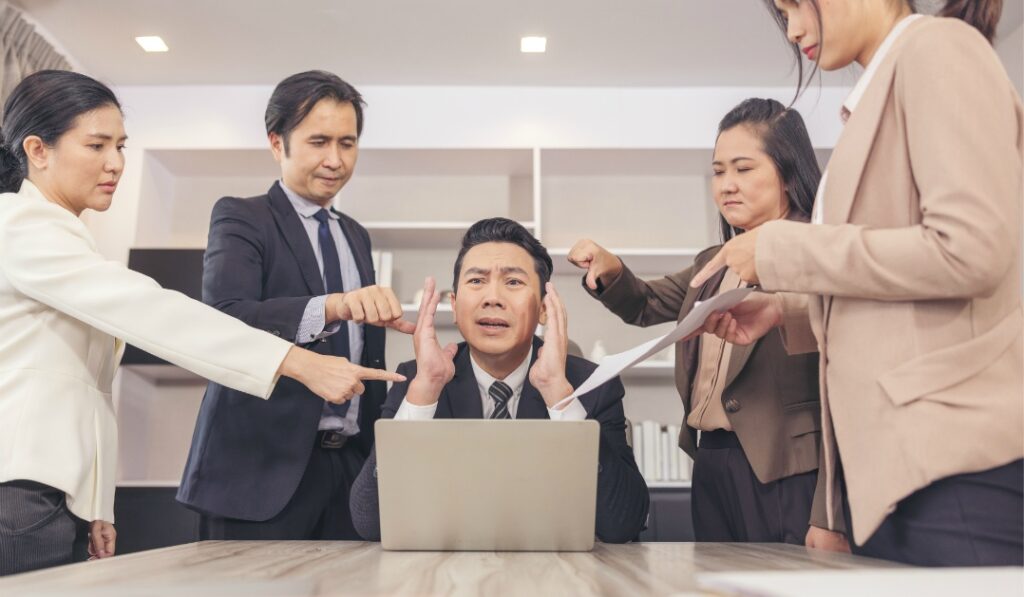 退職を伝えた後に嫌がらせされた時の対処法