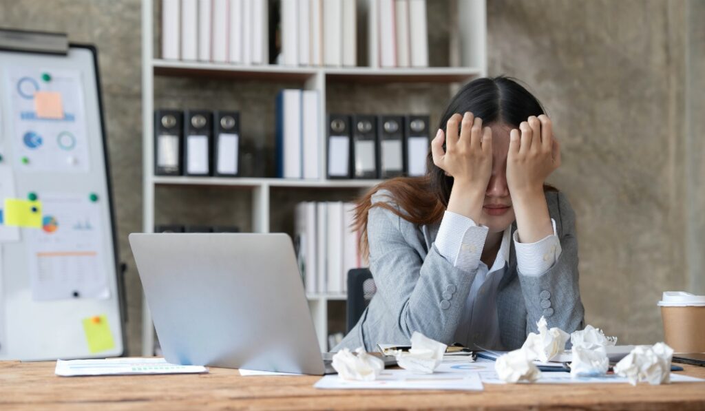 退職希望日より早く辞めさせられそうな時の対処法