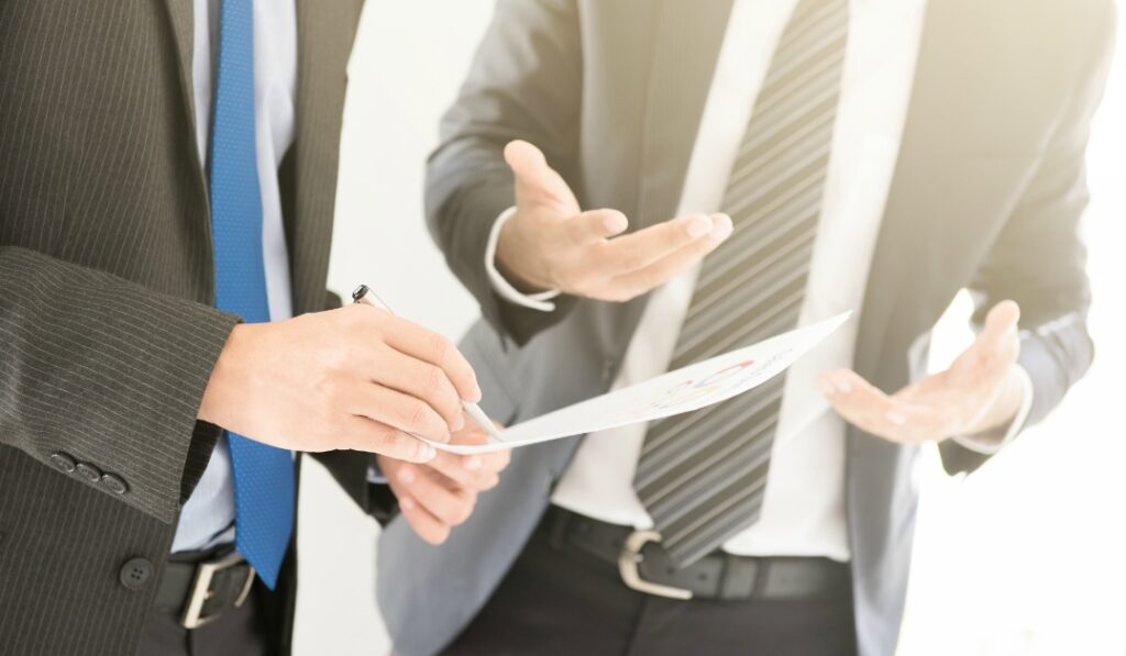 退職の引き止めはすべて違法になるわけではない|合法と違法の境界線