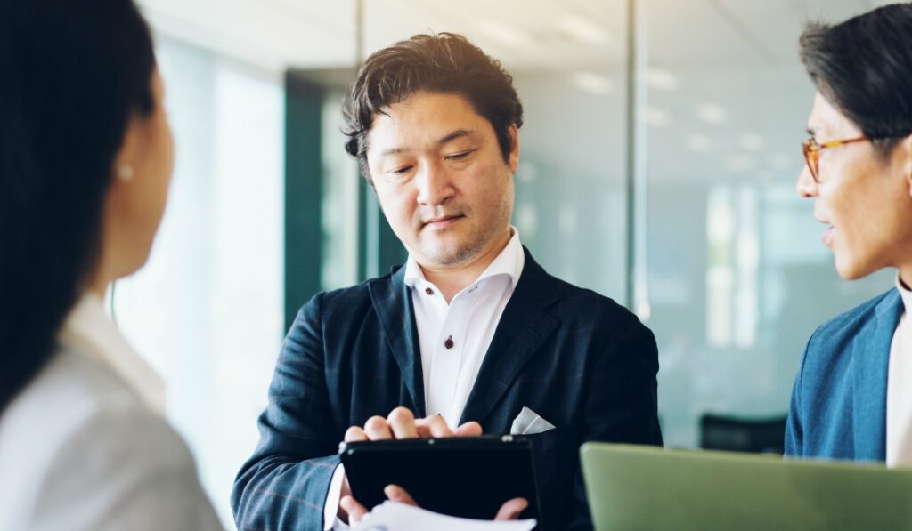 「弁護士監修」の退職代行なら安全？